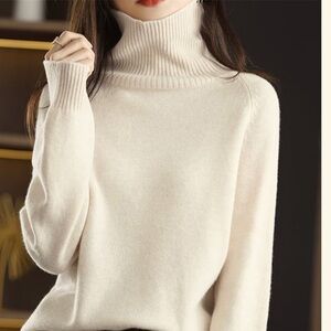 Talbots Super warm winter turtleneck cashmere knitted sweater Size: M